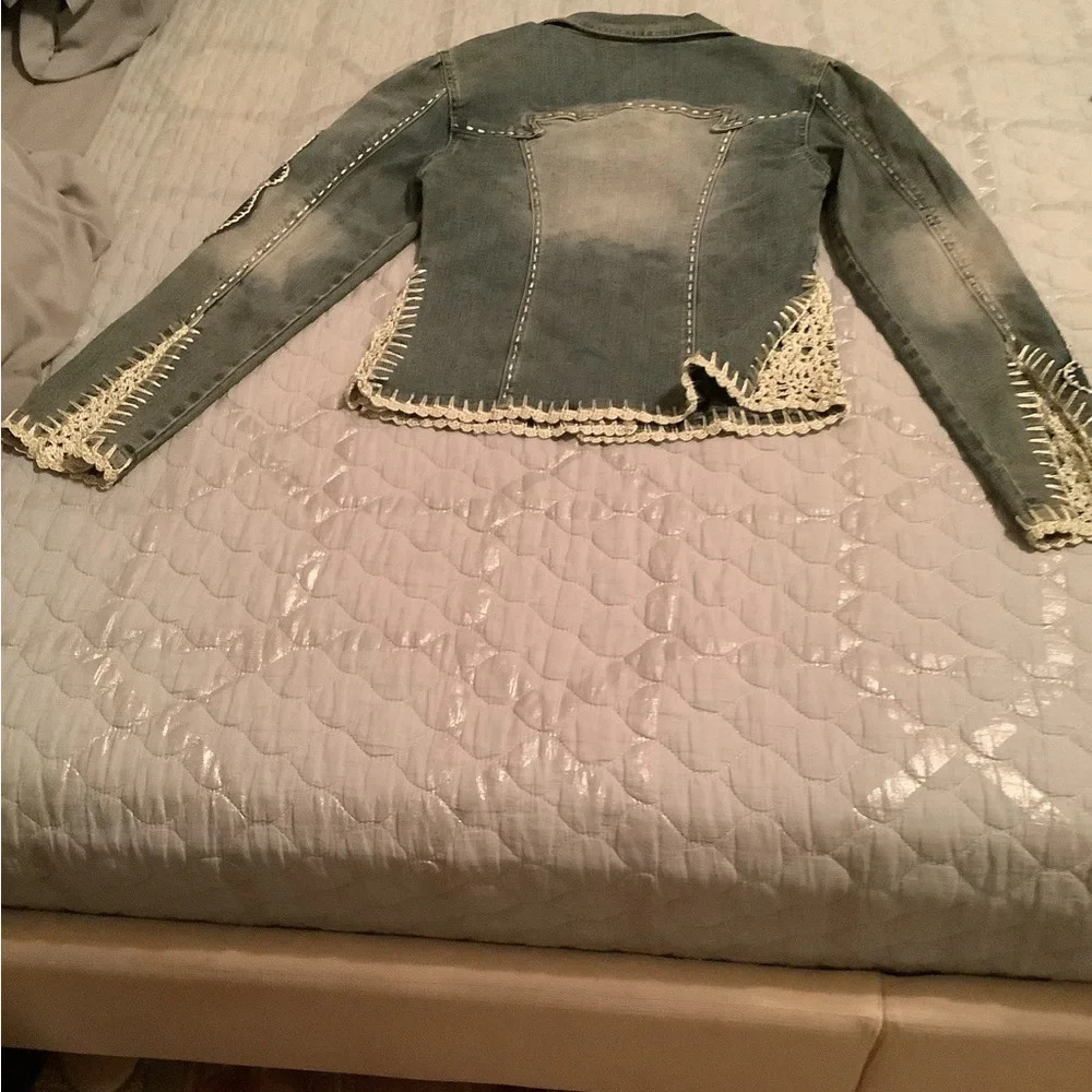 CREST~VINTAGE~BOHO~JEAN JACKET~S~ - Picture 4 of 16